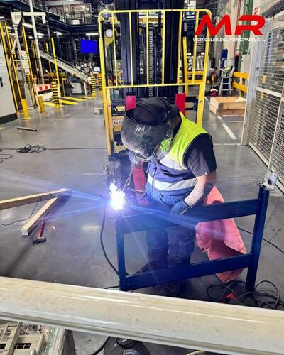 Montaje de robótica en la fábrica Michelin de Valladolid