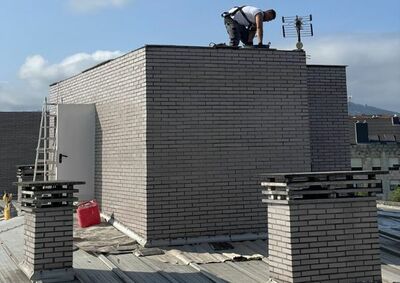 Instalación de albardillas para impermeabilizar